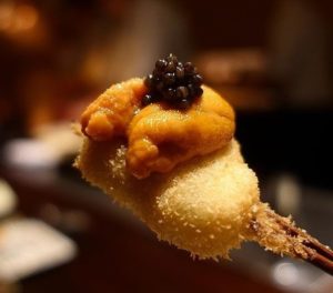 北新地で串カツを食べるならミシュランを獲得した串かつの名店「凡」