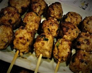 天満・天六で焼き鳥食べるなら有名店【老舗】萬作（まんさく）